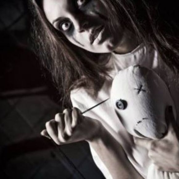 Hey WHUTTT UP I'm  Ati ♥️🧡💛💚💜💙 - Picture 2 of 8